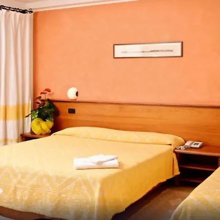 Italy 4* Боса
